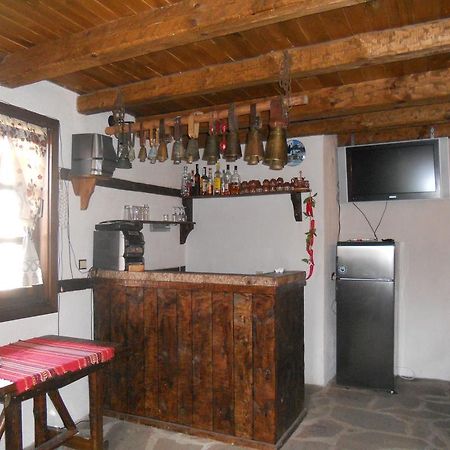 Djolevi Guesthouse Dobrinishte Ngoại thất bức ảnh